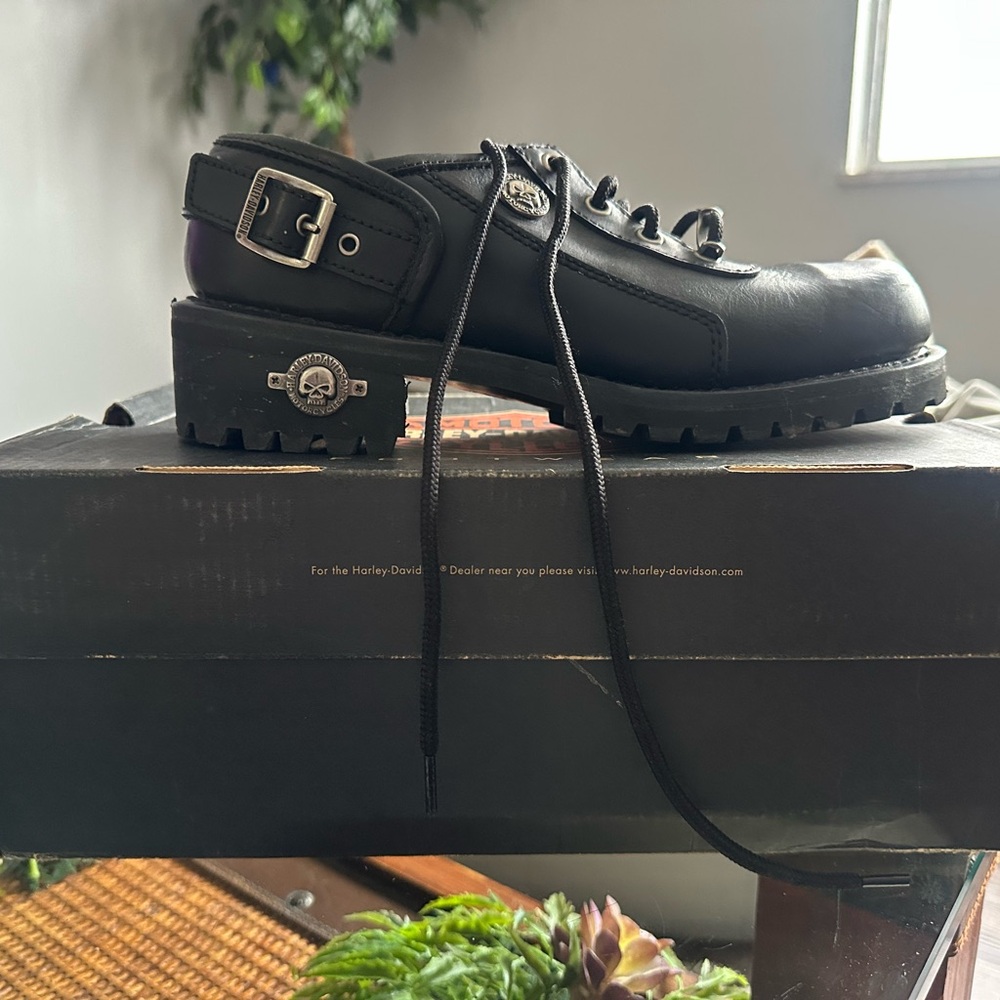 Women’s Shoes Harley Davidson size 8 1/2  riding loafers